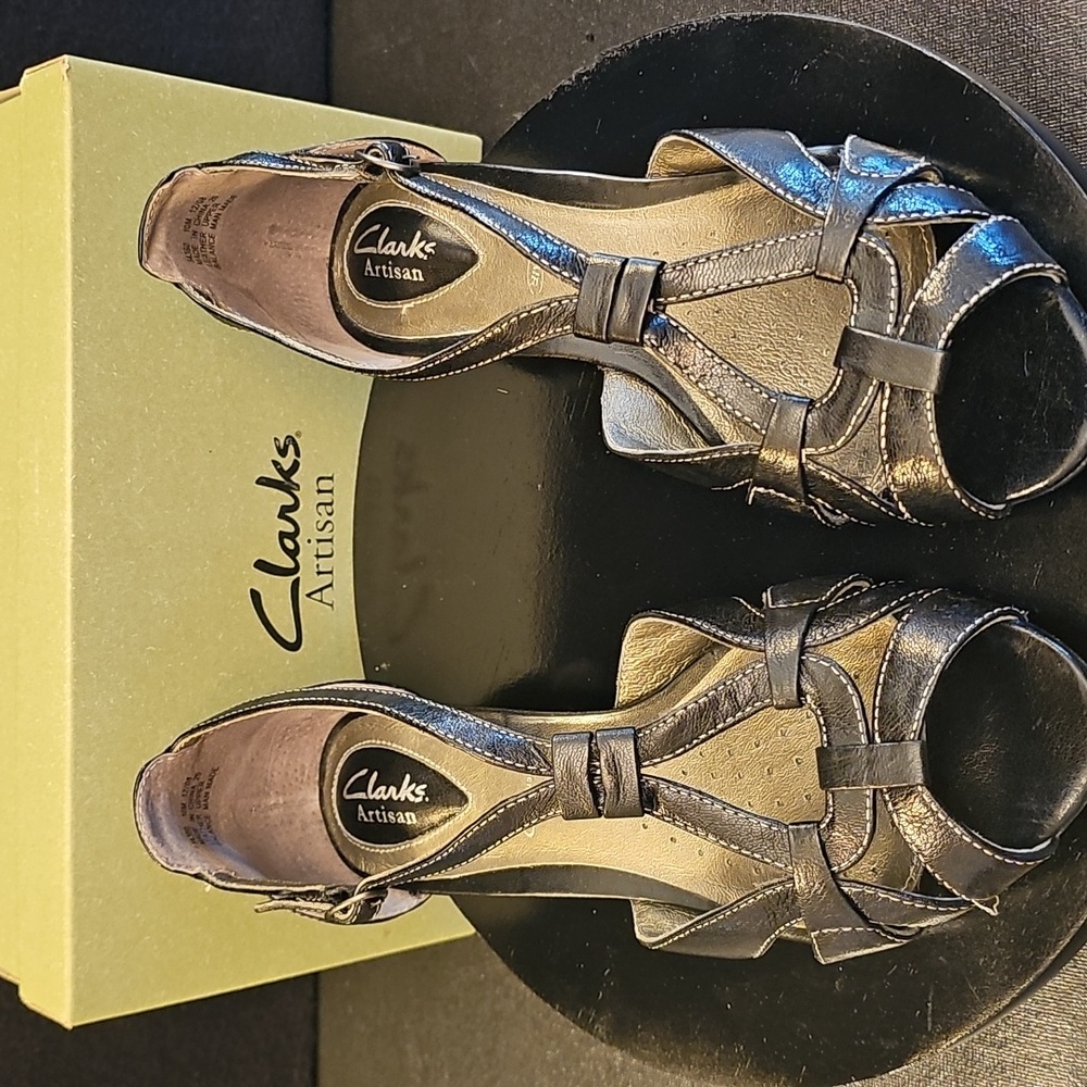 Clarks Artisan Black Leather Active‎ Air Sandals